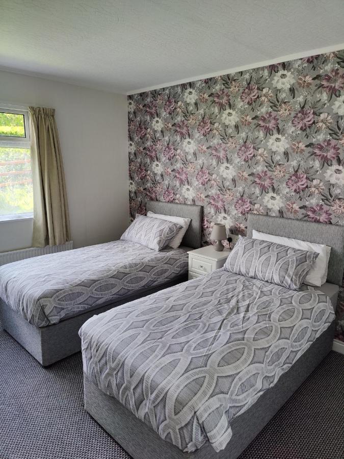 The Bungalow Self-Catering Accommodation 巴利博菲 外观 照片